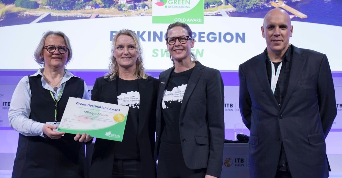 Blekinge Region tar emot Green Destinations Gold Award 2025 för sitt hållbarhetsarbete under ITB Berlin.
