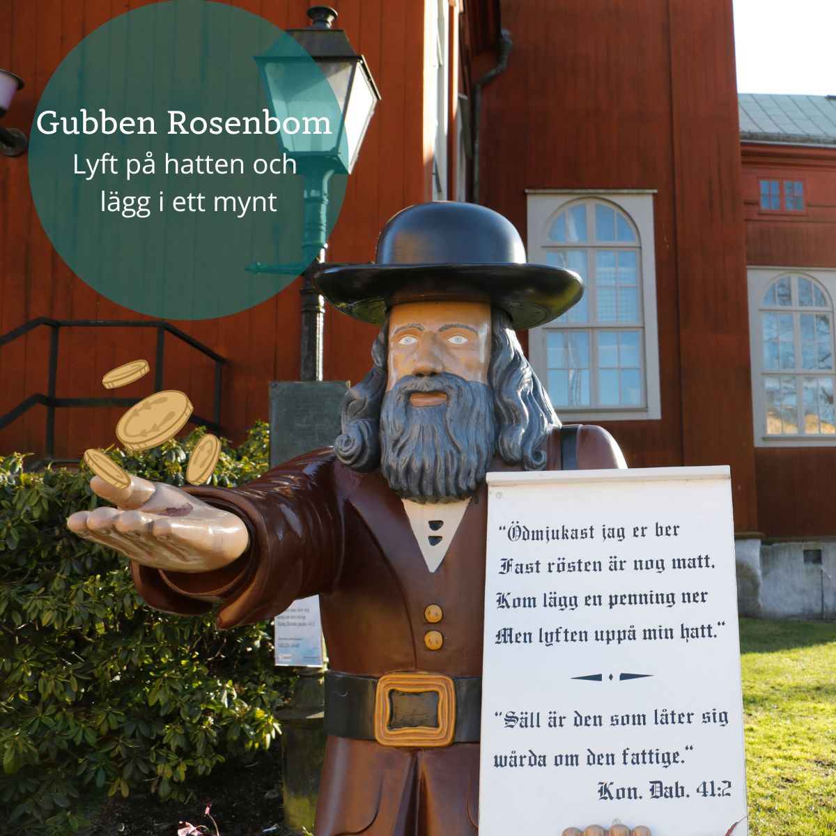 Gubben Rosenbom utanför Amiralitetskyrkan i Karlskrona, Blekinge.