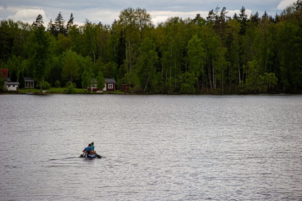 Kanotpaddling i Halen, boka hos Olofströms Kanotcentral intill sjön