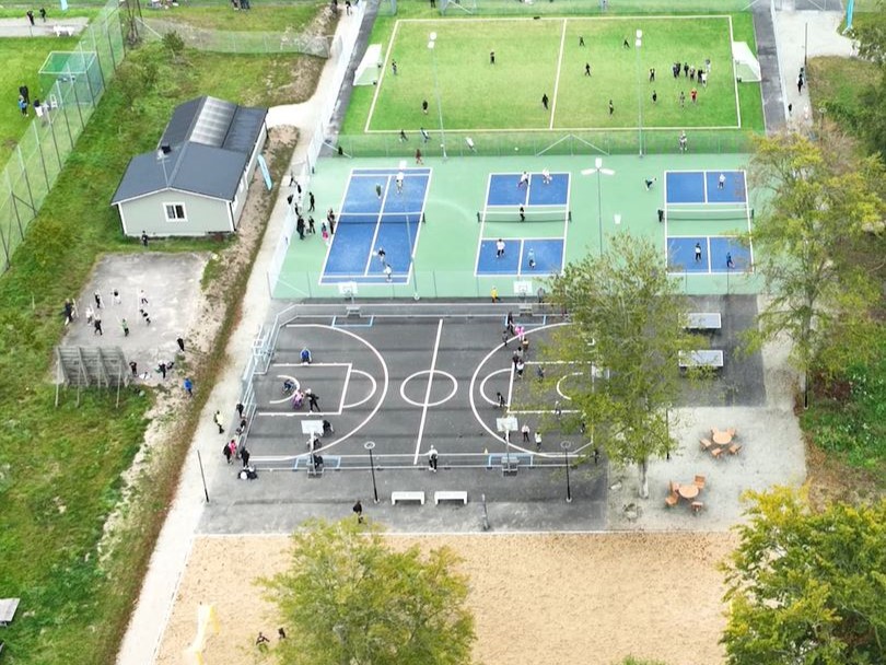 Översiktsbild över SVIC-området, Svarta Leds Idrottscenter