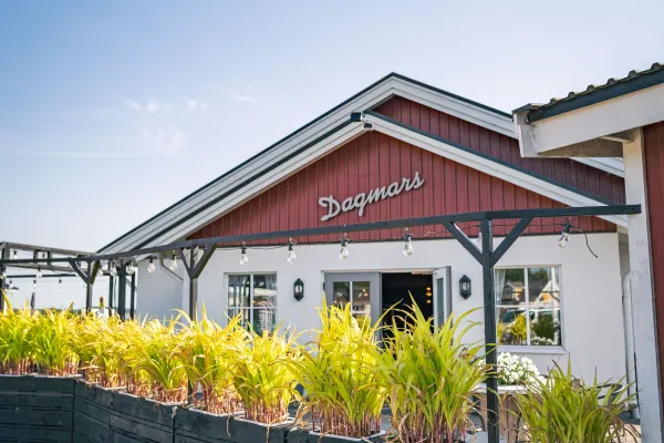 Hennings Rökeri o Fiskaffär 