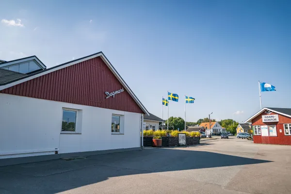 Hennings Rökeri o Fiskaffär 