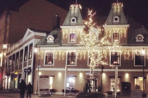 Julbelysningen tänds i Karlskrona City