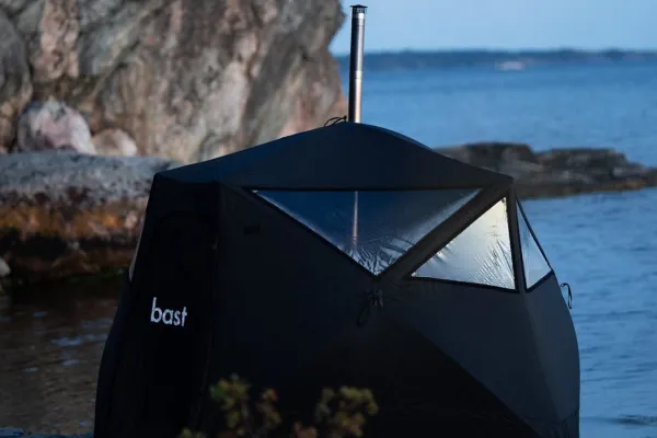 Bast Saunas bastutält