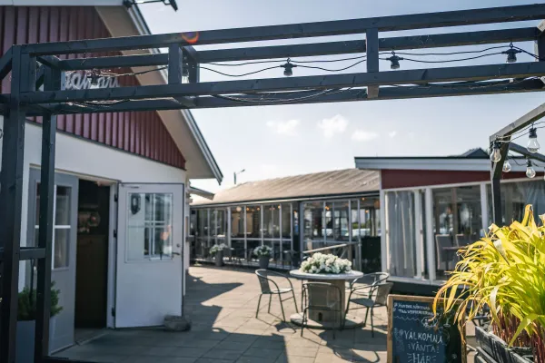 Hennings Rökeri o Fiskaffär 