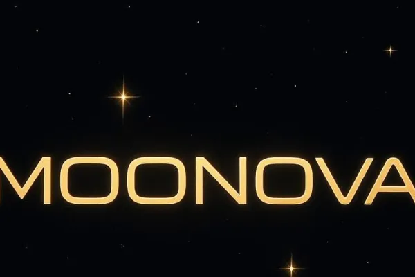 Moonova