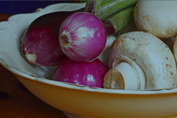 Lunch med kaffe och kaka i Hoby