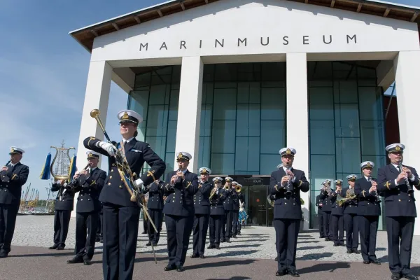 The Royal Swedish Navy Band - Music march