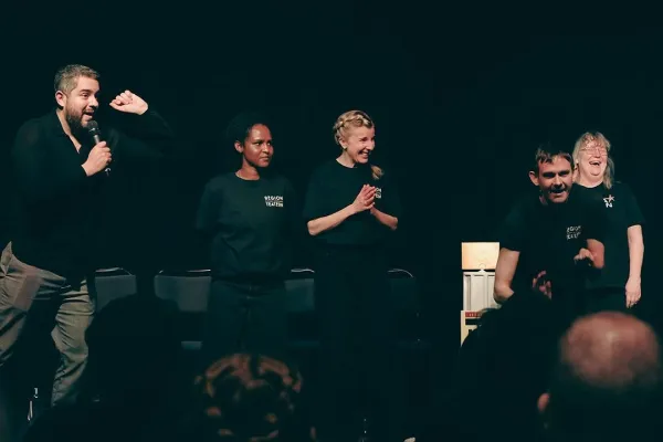 Teatersport med skådespelare