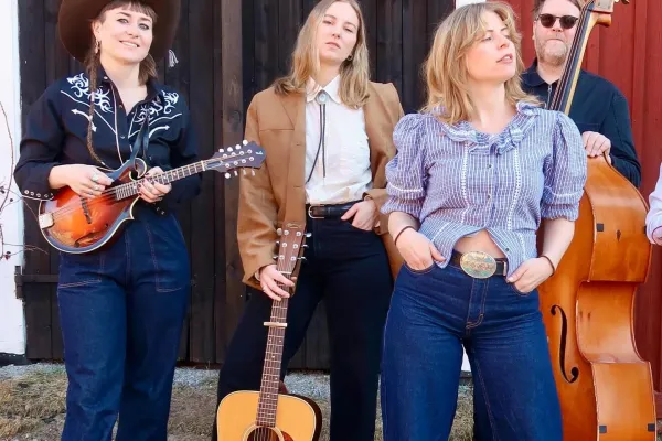 Echoes & Rhymes + Support - Live Karlskrona Musteri