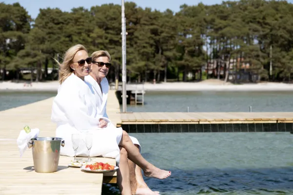 Mysigt 3 dygnspaket på Hälleviks Havsbad under midsommar!