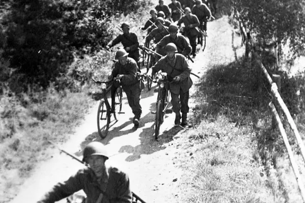 BLEKINGE MUSEUMS FÖREMÅLSMAGASIN - TEMA BEREDSKAPSTID