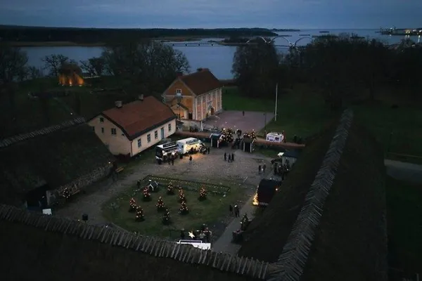 Julmarknad  i Slottslängorna