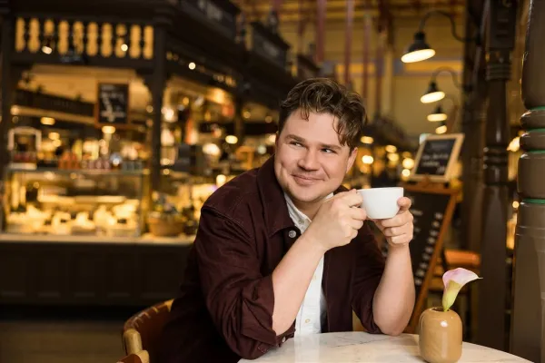 Författarkväll med Christoffer Holst!