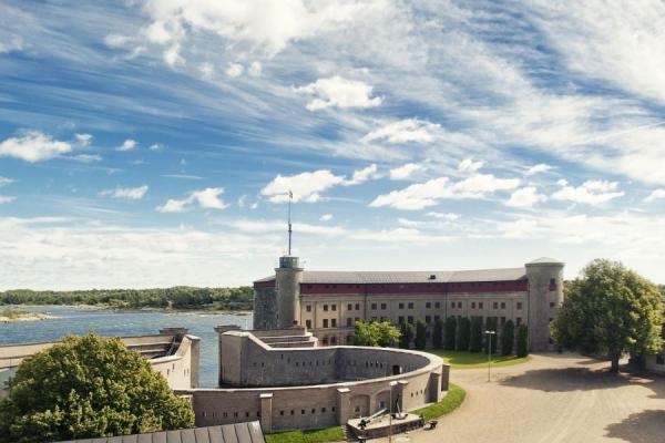 Guided tour - The Kungsholm Fortress